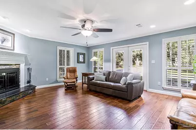 5144 Soundside Dr, Gulf Breeze, FL 32563 - Photo 16