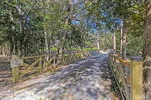 5144 Soundside Dr, Gulf Breeze, FL 32563 - Photo 62