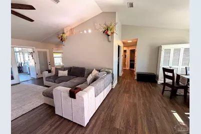 9085 Caribbean Dr, Pensacola, FL 32506 - Photo 4