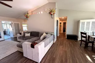 9085 Caribbean Dr, Pensacola, FL 32506 - Photo 4