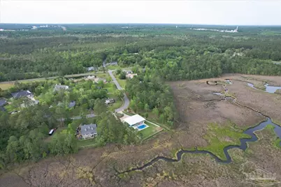 3316 Mills Bayou Dr, Milton, FL 32583 - Photo 2