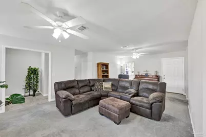 2794 King St, Pensacola, FL 32526 - Photo 2