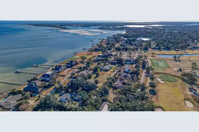 1009 Harbourview Cir, Pensacola, FL 32507 - Photo 28