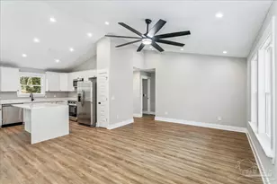 478 Ronda St, Cantonment, FL 32534 - Photo 8