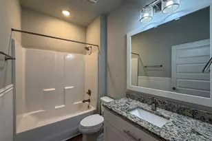 1006 N D St, Pensacola, FL 32501 - Photo 4