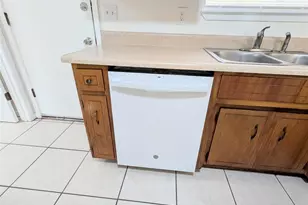 5086 Yacht Harbour Circle, Pensacola, FL 32514 - Photo 4