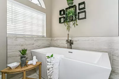 2099 Juno Cir, Pensacola, FL 32526 - Photo 22