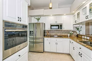 2099 Juno Cir, Pensacola, FL 32526 - Photo 8