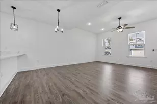 1409 Madelyn Woods Dr, Pensacola, FL 32506 - Photo 8