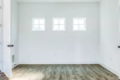 1409 Madelyn Woods Dr, Pensacola, FL 32506 - Photo 16