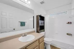 810 Hanover Dr, Pensacola, FL 32526 - Photo 18