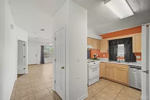 810 Hanover Dr, Pensacola, FL 32526 - Photo 8