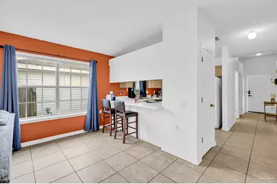 810 Hanover Dr, Pensacola, FL 32526 - Photo 4