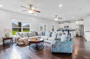 8016 Woodbrook Rd, Pensacola, FL 32526 - Photo 4
