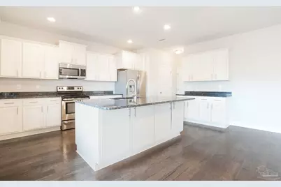 8016 Woodbrook Rd, Pensacola, FL 32526 - Photo 10