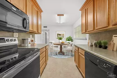 922 Monclair Rd, Pensacola, FL 32505 - Photo 18