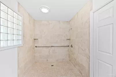 922 Monclair Rd, Pensacola, FL 32505 - Photo 10