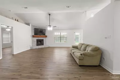 6917 Kapok Dr, Milton, FL 32583 - Photo 6