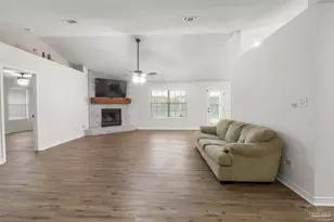 6917 Kapok Dr, Milton, FL 32583 - Photo 6