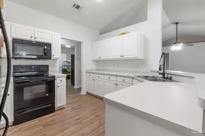 6917 Kapok Dr, Milton, FL 32583 - Photo 10