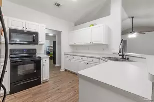 6917 Kapok Dr, Milton, FL 32583 - Photo 10