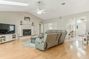 5371 Stafford Cir, Pace, FL 32571 - Photo 10