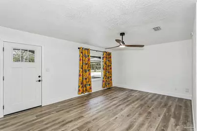 6441 Aspen Ave, Milton, FL 32570 - Photo 8