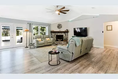 2004 Peregrine Ct, Pensacola, FL 32506 - Photo 10