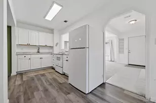 5260 Milton Trail, Milton, FL 32583 - Photo 6