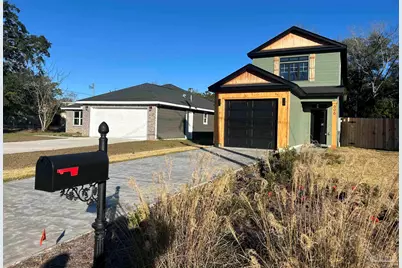 606 E Leonard St, Pensacola, FL 32503 - Photo 2