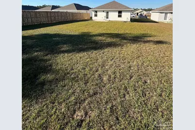 6235 June Bug Dr, Milton, FL 32583 - Photo 10