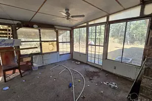 10598 Kansas Ave, Milton, FL 32583 - Photo 22