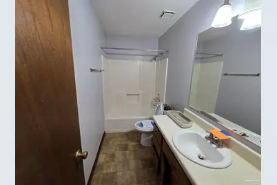 5833 Princeton Dr, Pensacola, FL 32526 - Photo 8