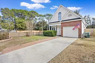 225 Wildflower Ln, Pensacola, FL 32514 - Photo 4