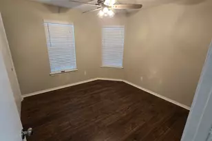 4785 Tami Ln, Pensacola, FL 32526 - Photo 10