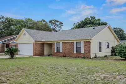 4785 Tami Ln, Pensacola, FL 32526 - Photo 2