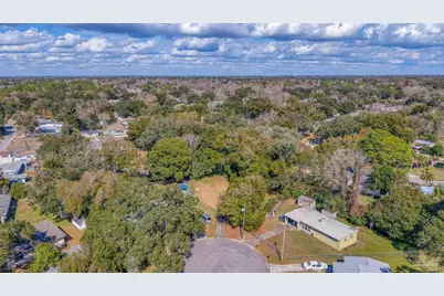 514 S Edgewood Cir, Pensacola, FL 32506 - Photo 6