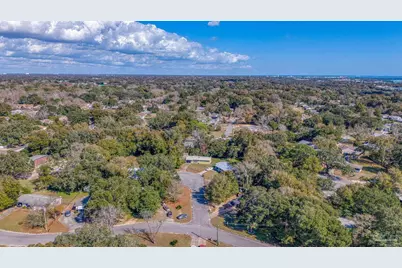 514 S Edgewood Cir, Pensacola, FL 32506 - Photo 18