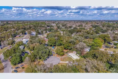 514 S Edgewood Cir, Pensacola, FL 32506 - Photo 10