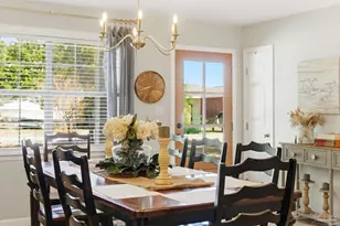 5471 Bonanza Dr, Gulf Breeze, FL 32563 - Photo 10