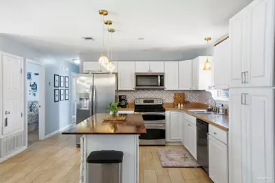 5471 Bonanza Dr, Gulf Breeze, FL 32563 - Photo 14