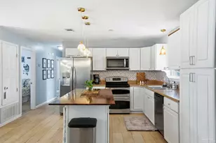 5471 Bonanza Dr, Gulf Breeze, FL 32563 - Photo 14