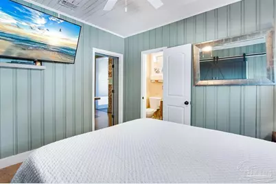 107 D St, Pensacola, FL 32502 - Photo 8