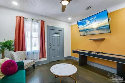 107 D St, Pensacola, FL 32502 - Photo 4