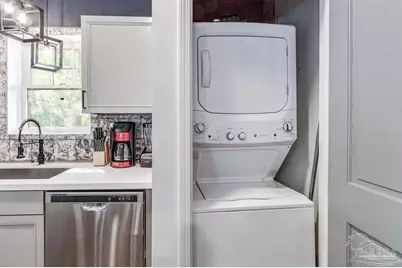 107 D St, Pensacola, FL 32502 - Photo 34