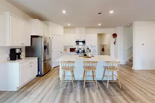 8130 Fir Tree Dr, Milton, FL 32583 - Photo 4