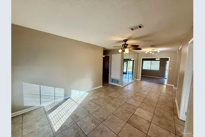540 El Matador Trl, Pensacola, FL 32506 - Photo 2
