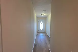 6204 Pomeral Summit, Milton, FL 32570 - Photo 2