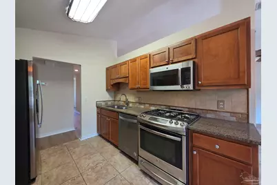 6204 Pomeral Summit, Milton, FL 32570 - Photo 8