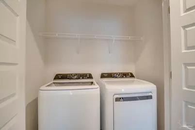 2495 Cliff Hollow Cir, Gulf Breeze, FL 32563 - Photo 18